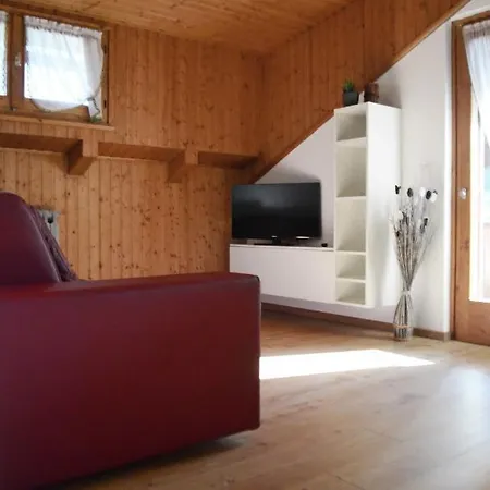 شقة Ladina Dolomiti بادولا